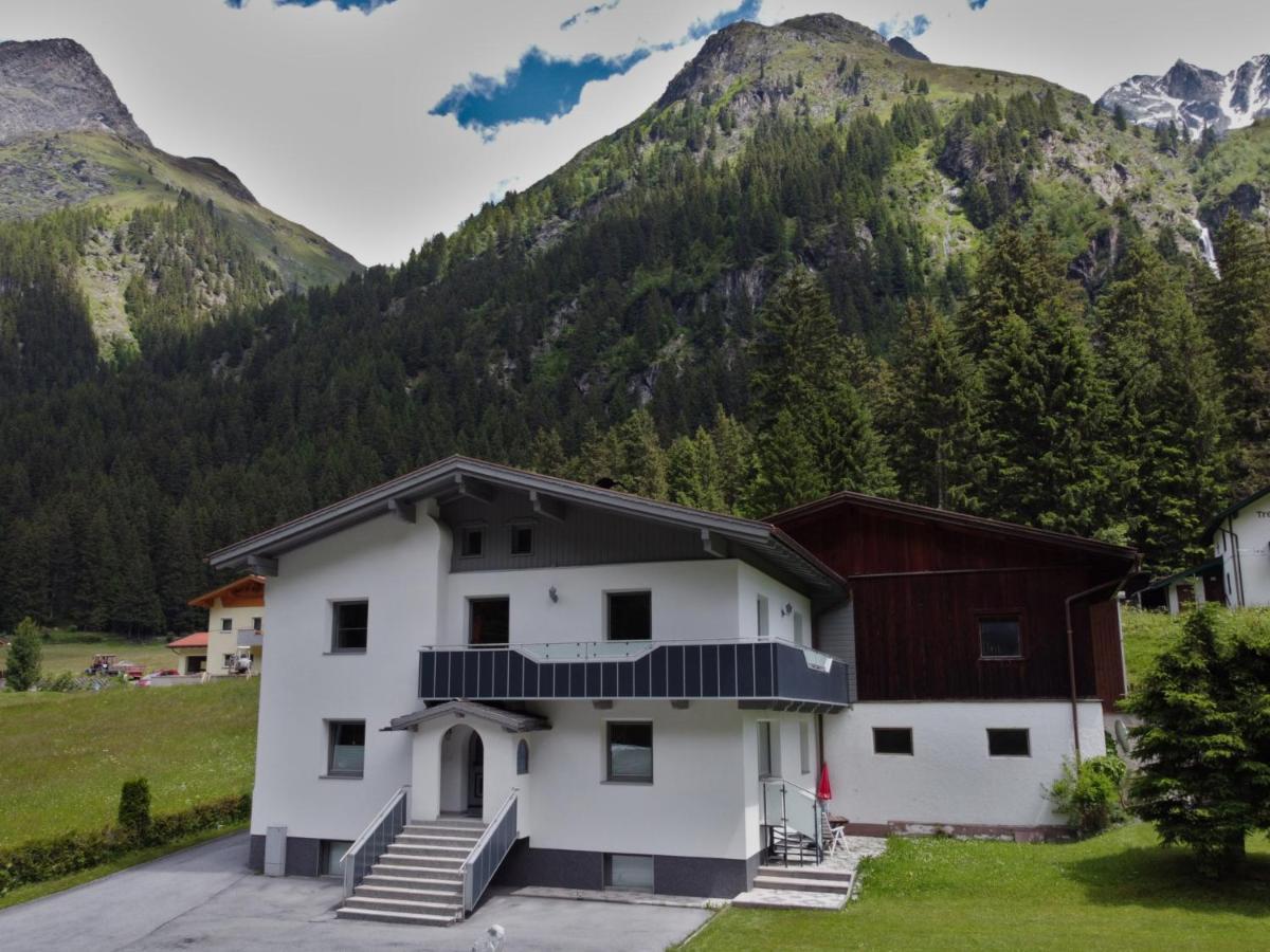 Apart Montana Sankt Leonhard im Pitztal Bagian luar foto